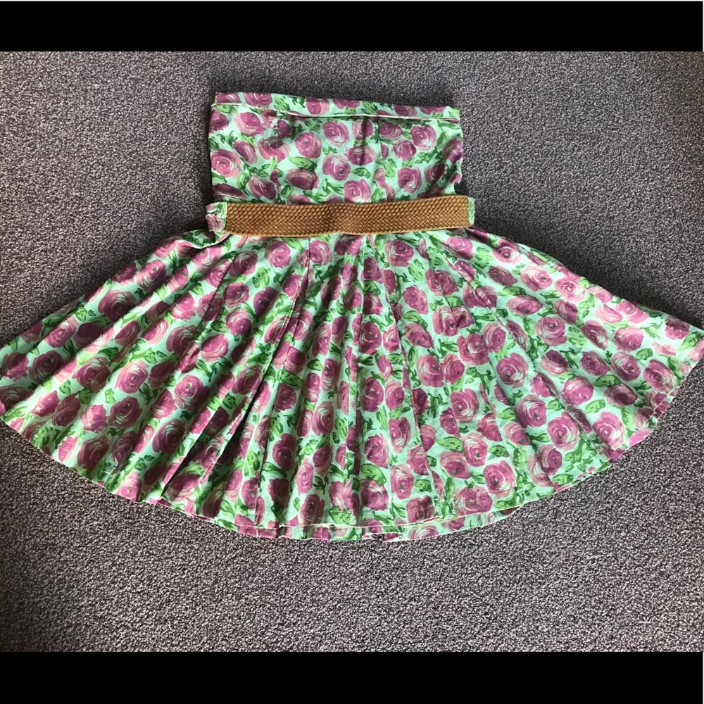 Short dress